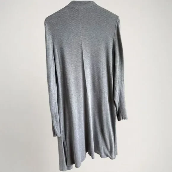 Soft Gray Ribbed Cardigan 1X Easy Throw-On Minimalist Cozy Fit - Picture 5 of 13